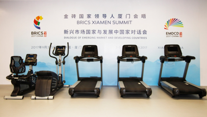 融合创新，健美健身产业共筑健康未来——首届全国健美健身冠军总决赛产业高峰论坛在晋江召开